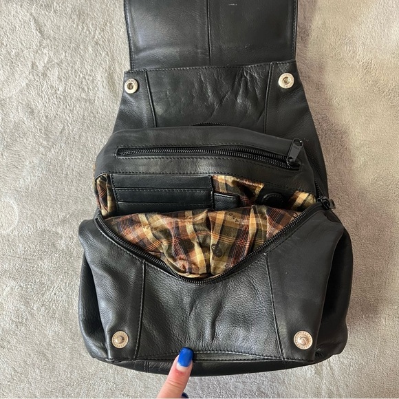 Derek Alexander Black & Brown Leather Sling Backpack Shoulder Bag Purse - Picture 7 of 16